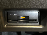 【ETC】高速道路の料金所をストレスなく通過!話題のスポットやサービスエリアに多い「スマートIC」利用時は必須のアイテムです。当店でセットアップを実施、ご納車当日からすぐにご利用いただけます!
