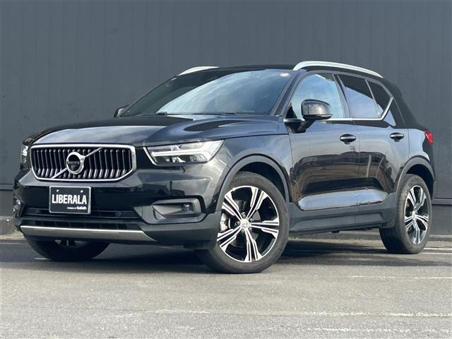 XC40 B4 AWD インスクリプション 4WD 4WD 本革シート