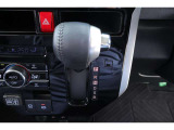 CVT(無段変速機)を採用しています!走行シーンにマッチした変速比で快適ドライブが出来ます♪
