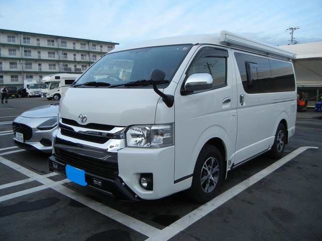 ハイエース キャンピング 4WD OMC製男一人旅