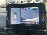 アラウンドビューモニターです!上空から貴方のお車をモニタニングしている様に車両の周りの安全確認が出来ます!