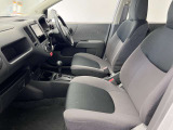 【車内ルームクリーニング済】専門スタッフにより車内はきれいにルームクリーニングを行っております。