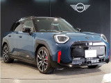 気密性の高いMINIは外観のかわいらしさとは裏腹に、外の雑音を遮り、高級感のある快適なドライブをお楽しみいただけます