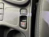 【電動パーキングブレーキ】パーキングブレーキを指先だけで操作可能です!力の弱い人にも安心してブレーキをかけていただけます!