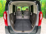 普段のお買い物や通勤、送迎等に十分な荷室スペースを確保しております。セカンドシートを倒すと、大きな荷物の積載も可能です♪