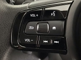 ステアリングリモコンは、運転中でも簡単に音量調整やチャンネル変更もできます!わき見運転防止にもつながるので安心です♪
