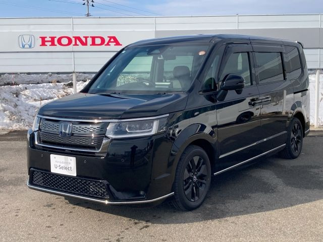 ステップワゴン  2.0 e:HEV スパーダ