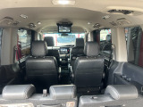 広々車内