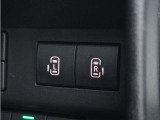 ◆両側電動スライドドア◆狭い駐車場でも乗り降りが楽々♪お子様が隣の車にドアを当ててしまう心配もございません!小さなお子様連れの方もこれで安心。