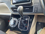 シフトも操作しやすく快適なドライブを楽しんでいただけます!