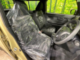 運転席シート廻りは使用感も少なく、良好な状態となっています。丁寧に使われていたことがよくわかりますね。