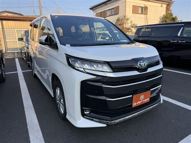 ノア 2.0 S-Z 4WD 禁煙車 純正ナビ バックカメラ