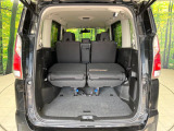普段のお買い物や通勤、送迎等に十分な荷室スペースを確保しております。セカンドシートを倒すと、大きな荷物の積載も可能です♪
