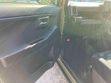 安全安心な走行のために、納車前には小さなクルマを知り尽くしたエキスパートが基本性能に関わる機能や状態を徹底的に点検しています。