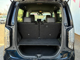 ラゲッジスペースです。荷物を積むスペースが十分に確保されております!