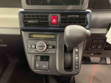 群馬ダイハツでは、安心してお乗りいただけるようにすべての車に検査・クリーニングを実施しています。