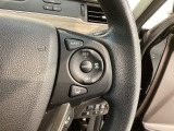 クルーズコントロールを装備しています。高速道路などで一定の速度で走ってくれるので運転が楽ですよ!速度を設定できますので、スピードの出しすぎにも注意できます。