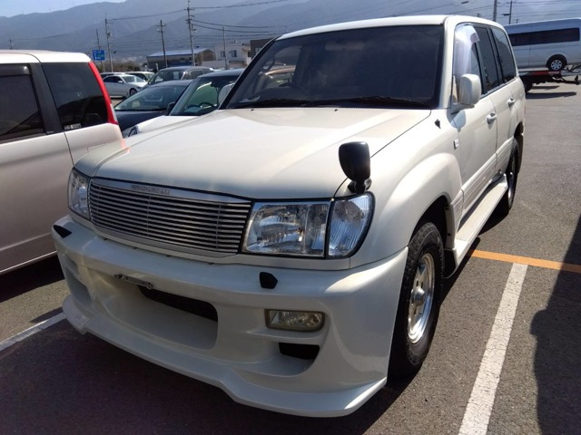 ランドクルーザー100 4.2 VX ディーゼル 4WD