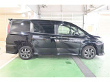 総額は岐阜県内・店頭納車、下取り車なし、1年間走行距離無制限の中古車保証付きの場合の概算です。お客様の状況により金額はかわってきますので、是非一度お問い合わせください。