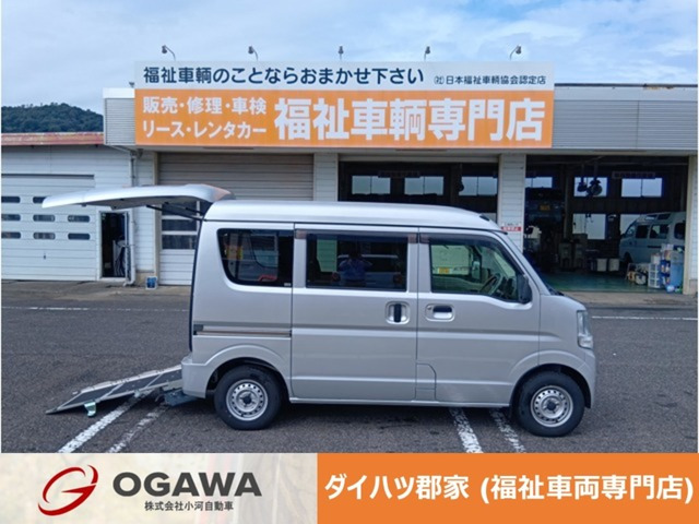 エブリイ ウィズ 車いす移動車 助手席側リアシート付 5AGS車 4WD 