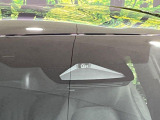 【トヨタセーフティセンス】走行中に前方の車両等を認識し、衝突しそうな時は警報とブレーキで衝突回避と被害軽減をアシスト。より安全にドライブをお楽しみいただけます。