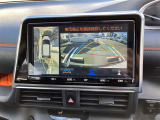 バックガイドモニターで、後方を確認しながら安心して駐車することができます。運転初心者も熟練者も必須の機能ですよ!