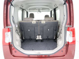 開口部の広いラゲージスペースは、ゴルフバックなどの荷物もラクラク積み込めます。
