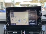 純正ナビを装備。タッチパネル式で使いやすく、お出かけもラクラクです。