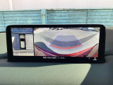 360&deg;ビューモニター(フロント・リアパーキングセンサー付) 駐車する時や狭い道でのすれ違いの際に、車両の周囲を映像や警告音で確認できるため、状況を把握しやすくなり、安全運転をサポートしてくれます。