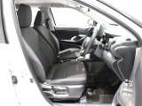 見通しのよいすっきりとした視界で、誰でも運転しやすいです。運転のしやすさは疲れにくさにも繋がりますよ♪