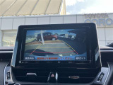 バックガイドモニターで、後方を確認しながら安心して駐車することができます。運転初心者も熟練者も必須の機能ですよ!