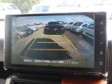 バックカメラを装備しております。駐車時に大変役立ちますよ♪運転が苦手な方の味方になってくれます。