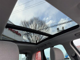 パノラミックサンルーフ