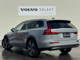V60クロスカントリー ウルトラ B5 AWD 4WD 