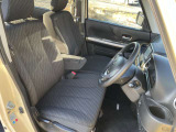 シートも大きな擦れなどはなく綺麗な状態です♪