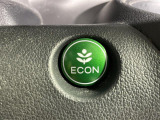【ECONモード(イーコン)】クルマの動きを管理するシステムです。燃費を優先に自動制御されるもので、低燃費走行を自然にできるようになります。