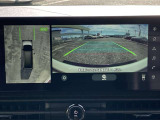 アラウンドビューモニター  ひと目で全方位が確認できます!狭い場所での切り返しや駐車もスムーズに行えます!