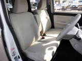 【内装】キャンバスの車内です♪もちろん、フロアマットもついてますよ〜!