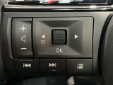 ステアリングスイッチ搭載!ハンドルひとつで手を離さなくても運転中視線をそらさなくても操作が出来て便利です♪