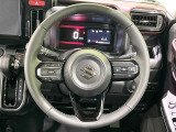 【純正革巻きステアリング】上質な革を使用することで、手にしっかり馴染みとても運転しやすいハンドルです♪