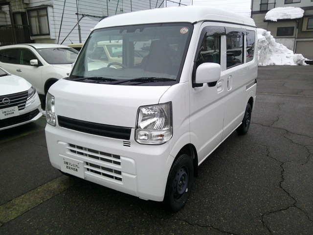 NV100クリッパーDX セーフティパッケージ ハイルーフ 5AGS車 4WD