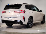 BMWのお車は、&ldquo;駆け抜ける歓び&rdquo;を体現しております。走行の安定性とコーナリングの良さを追求し、思い通りにハンドルの操作可能です。