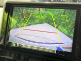 【バックカメラ】駐車時に後方がリアルタイム映像で確認できます。大型商業施設や立体駐車場での駐車時や、夜間のバック時に大活躍!運転スキルに関わらず、今や必須となった装備のひとつです!