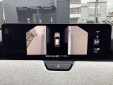 サイドカメラに切り替えると駐車時や狭い道路のすれ違いで、幅寄せ時のサイドの確認も安心です!