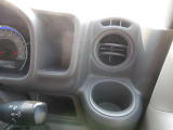 運転席ドリンクホルダー