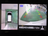 アラウンドビューモニターで車庫入れも空から見ている様に駐車できラクラクです。