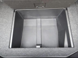 トータルメンテナンスは当社の得意とするところです、オイル交換無料・自社工場車検・板金・カー用品車に関する事はお任せ