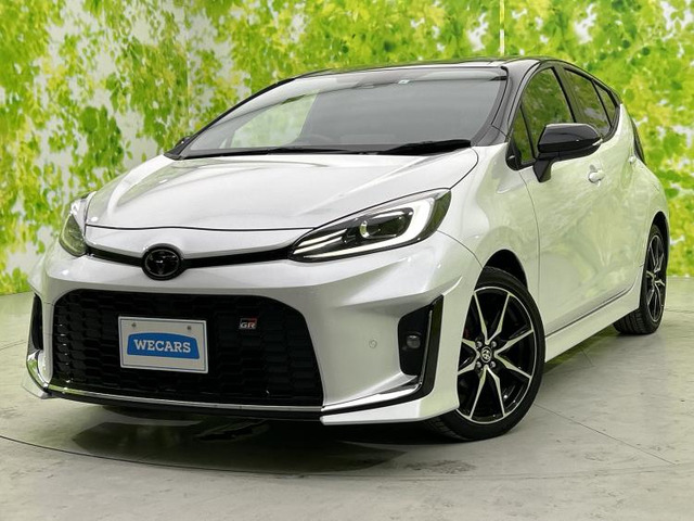 アクア  GRスポーツ