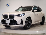 【BMWの伝統】BMWのお車は、&ldquo;駆け抜ける歓び&rdquo;を意識し、走行の安定性とコーナリングの良さを追求し、思い通りにハンドルの操作可能です。