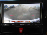バックモニター付きで駐車も楽々